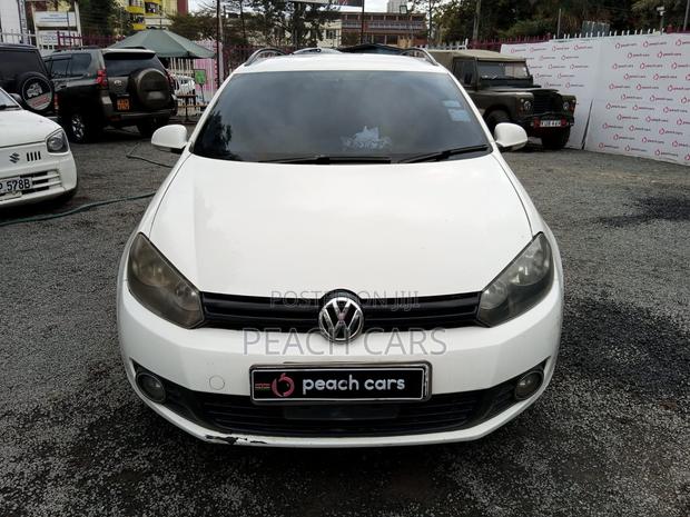 Volkswagen Golf 2011 White