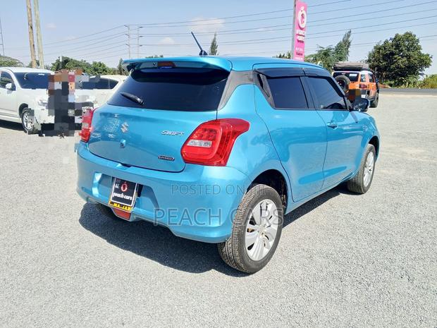 Suzuki Swift 2017 Blue