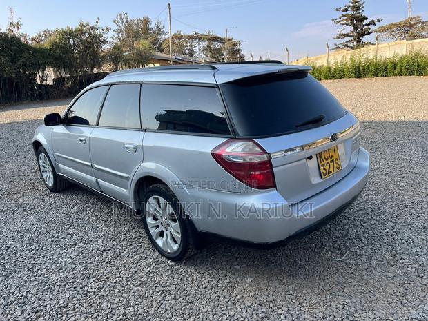 Subaru Outback 2.5i 2008 Gray