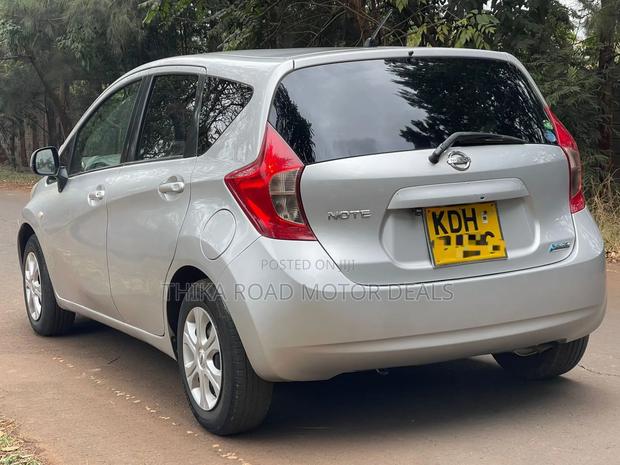 Nissan Note 2016 Silver