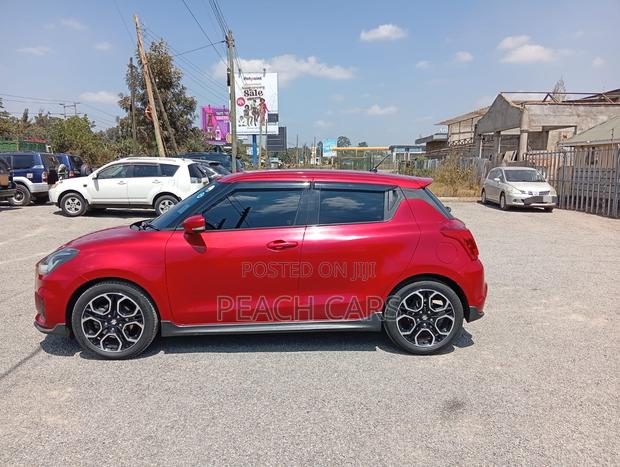 Suzuki Swift 2018 Red