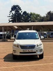 Toyota Vanguard 2011 White for sale
