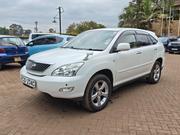 Toyota Harrier 2012 White for sale
