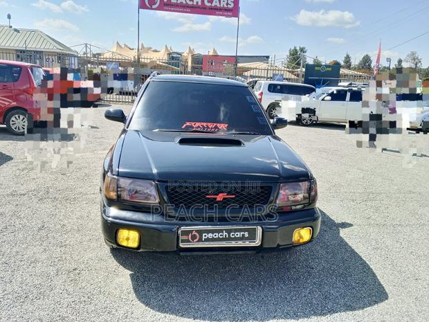 Subaru Forester 1998 Black