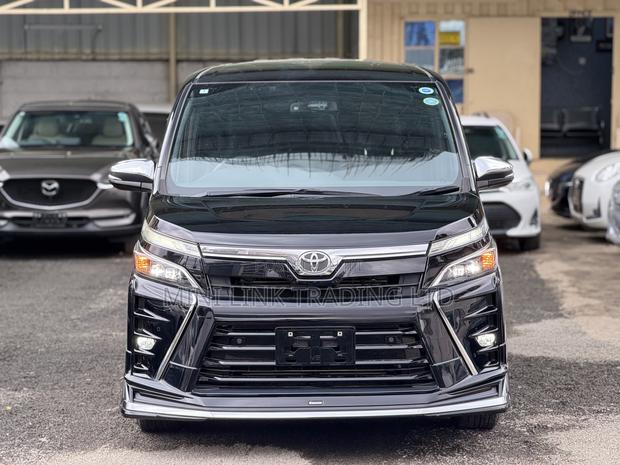 Toyota Voxy Hybrid ZS Kirameki III 2WD 7-Seater 2020 Matt Black