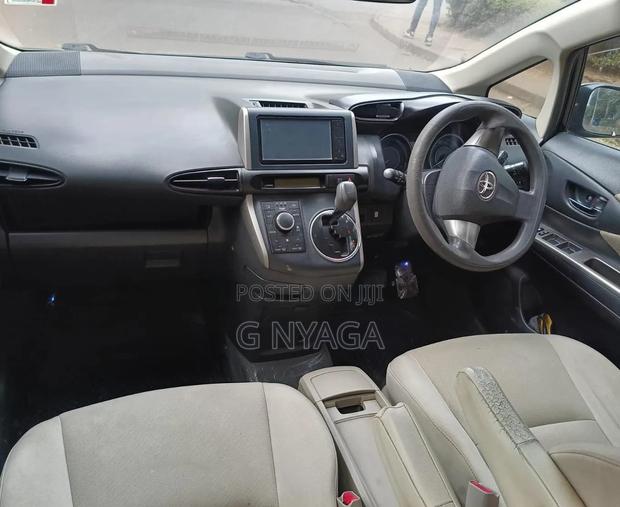 Toyota Wish 2009 Black
