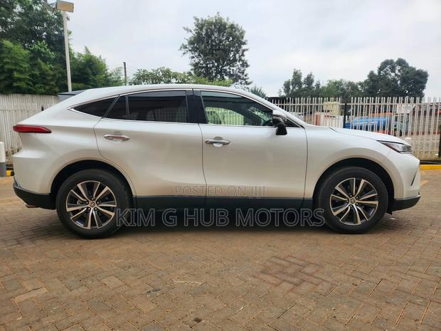 Toyota Harrier 2020 Pearl