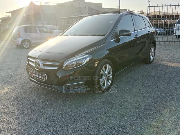 Mercedes-Benz B-Class 2018 Black