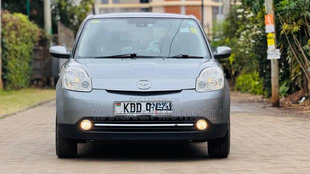 Mazda Verisa 2014 Silver