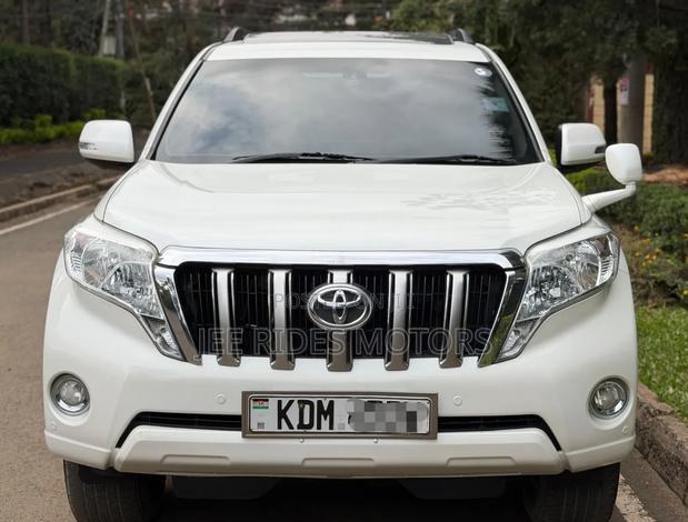 Toyota Land Cruiser Prado 2016