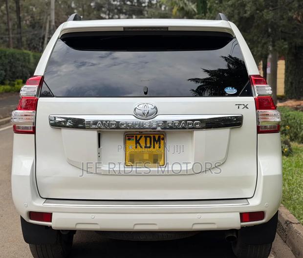 Toyota Land Cruiser Prado 2016