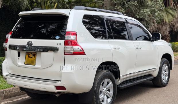 Toyota Land Cruiser Prado 2016