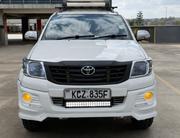 Toyota Hilux SR5 4x4 2013 White for sale