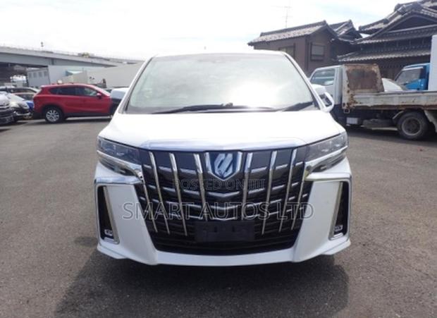 Toyota Alphard 2.5 Hybrid AWD 2019 Pearl
