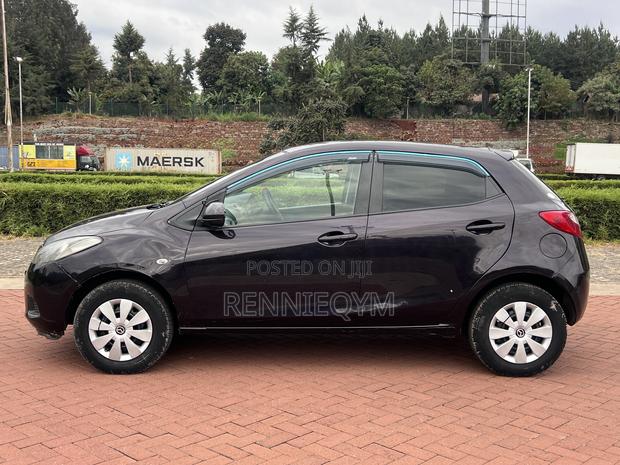 Mazda Demio 2012 Burgundy