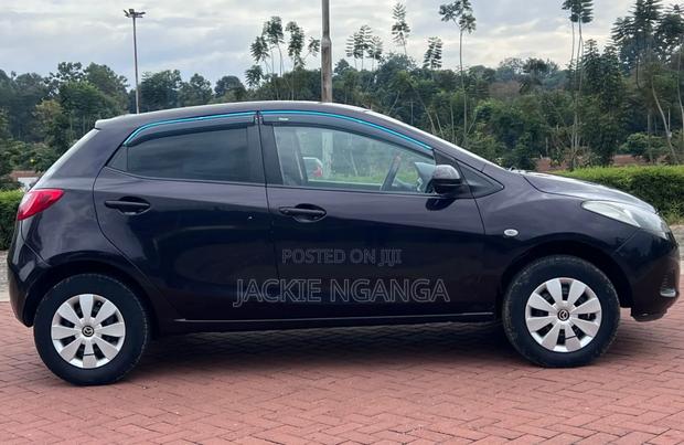 Mazda Demio 2012 Maroon