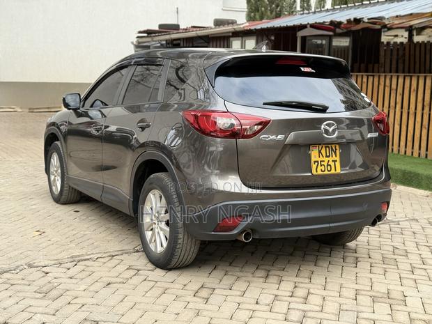 Mazda CX-5 2015 Gray