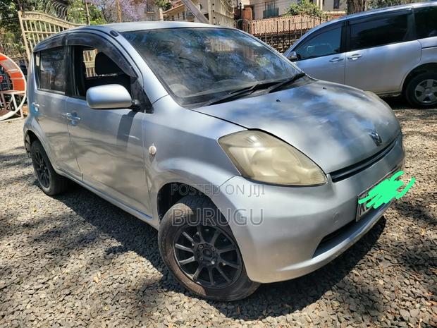 Toyota Passo 2007 Silver