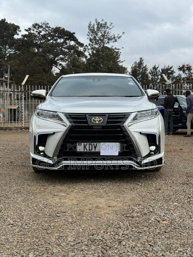 Toyota Harrier 2019 White