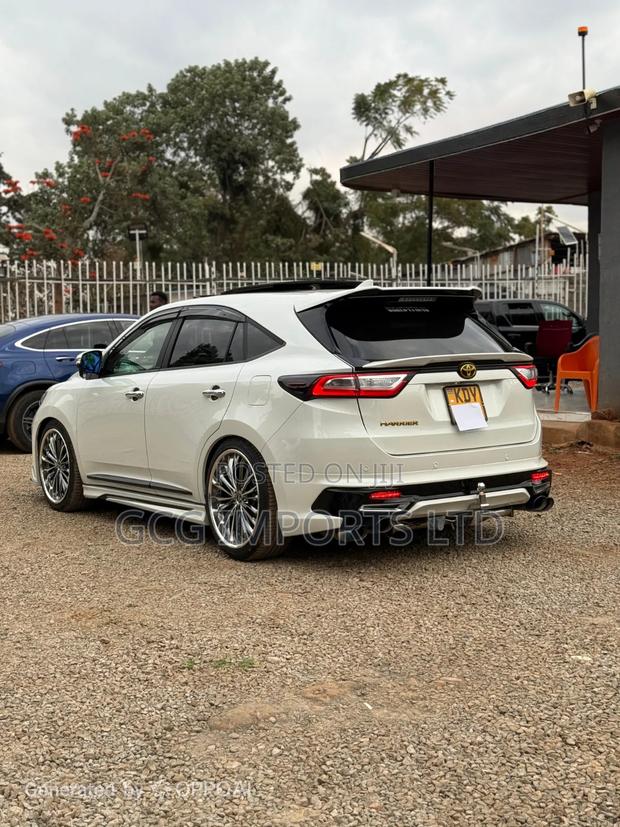 Toyota Harrier 2019 White