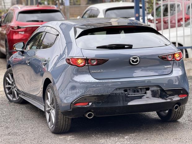 Mazda 3 2019 Blue