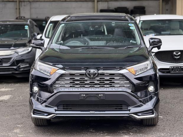 Toyota RAV4 Limited AWD 2020 Black