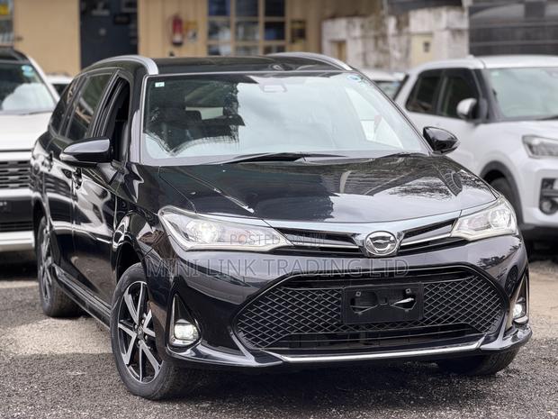 Toyota Corolla Fielder 1.5 Petrol AWD 2019 Black