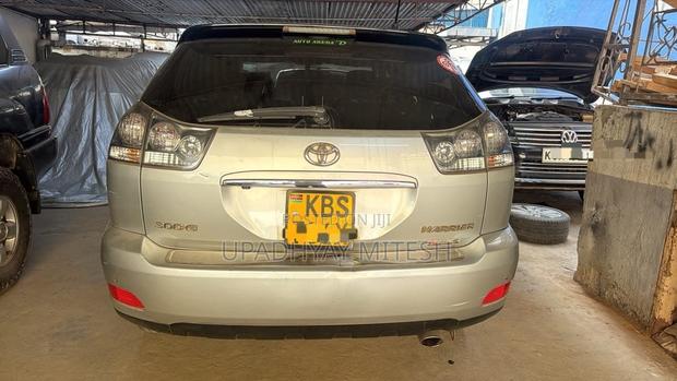 Toyota Harrier 2007 Gray