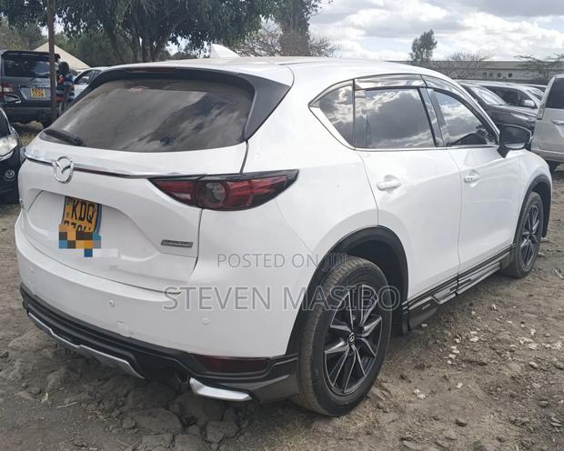 Mazda CX-5 Touring AWD 2017 White