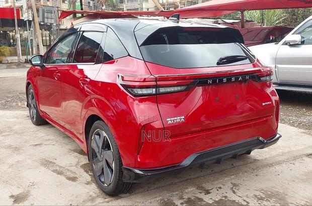 Nissan Note 1.2 Hybrid 2021 Red