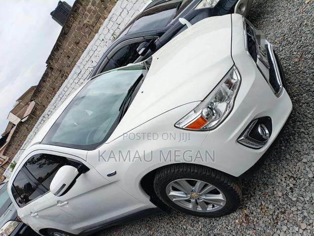 Mitsubishi RVR 2.0 2012 White