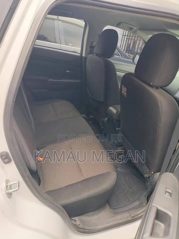 Mitsubishi RVR 2.0 2012 White