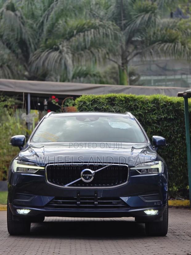 Volvo XC60 2020 Blue