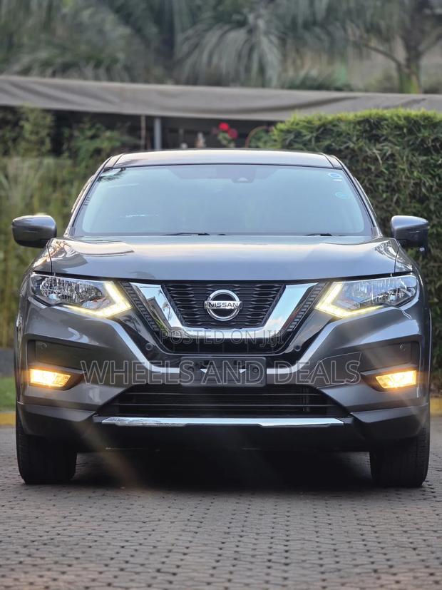 Nissan X-Trail 2.0 Petrol AWD 2019 Gray