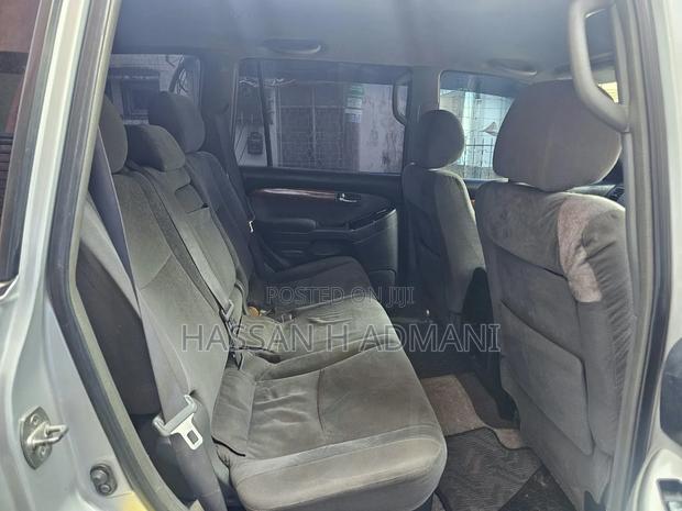 Toyota Land Cruiser Prado 2005 Silver