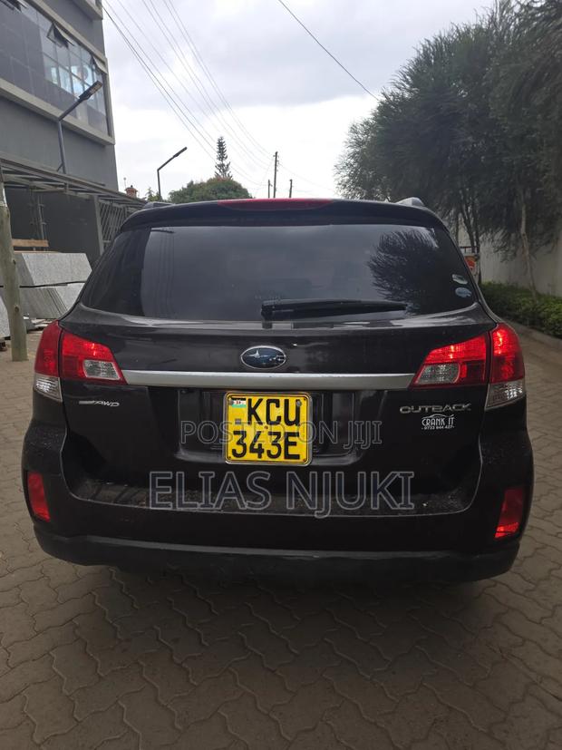 Subaru Outback 2012 Black