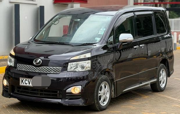 Toyota Voxy 2012 Black