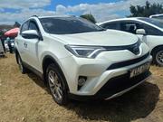 Toyota RAV4 2016 White for sale