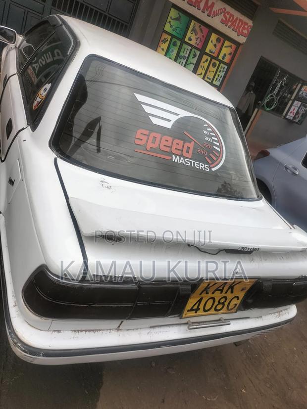 Toyota Corolla 1998 White