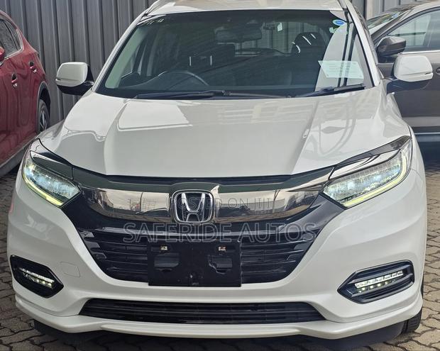 Honda Vezel 1.5 Hybrid 2WD 2019 Pearl