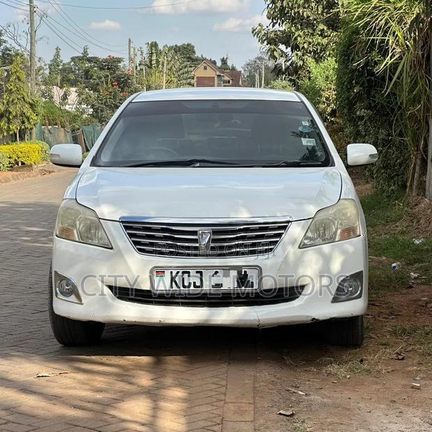 Toyota Premio 2009 White