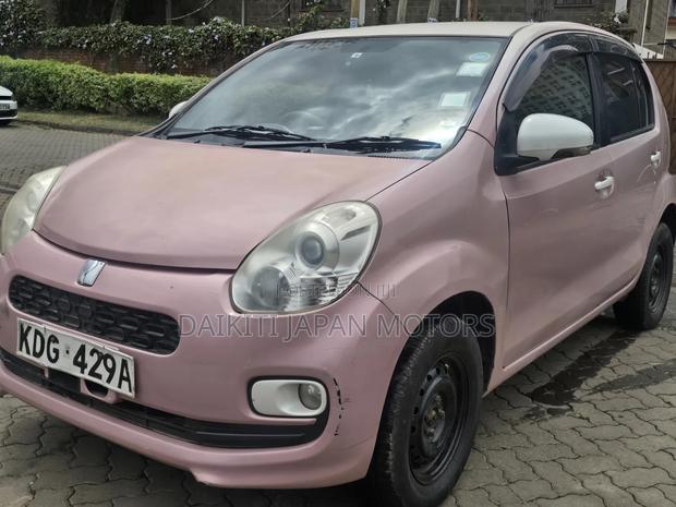 Toyota Passo 1.0 FWD 2014 Pink