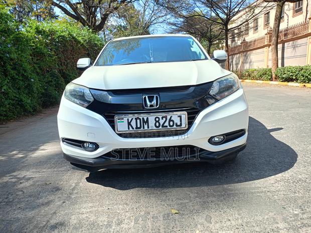 Honda Vezel 2016 White