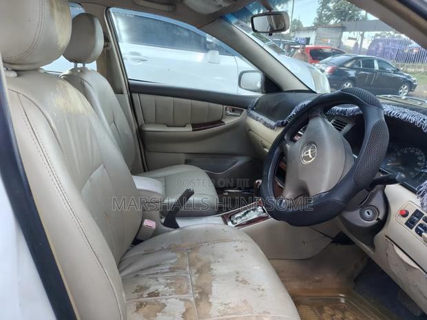 Toyota Corolla 1.6 Sol 2004 White