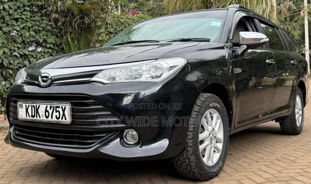 Toyota Corolla Fielder 2015 Black