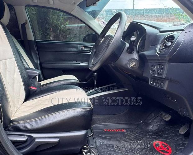 Toyota Corolla Fielder 2015 Black
