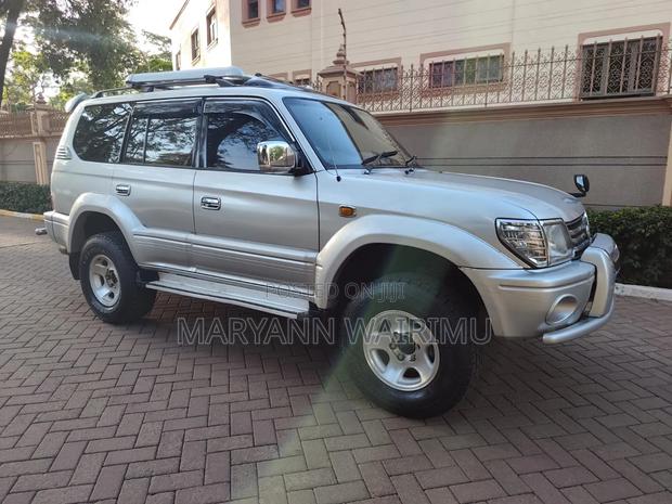 Toyota Land Cruiser Prado 2002 Silver