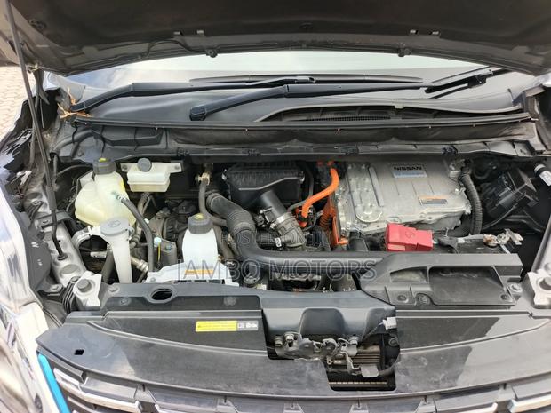 Nissan Serena 2021 Gray
