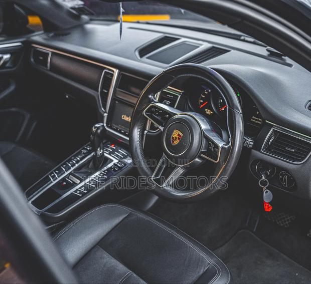 Porsche Macan 2015 Gray