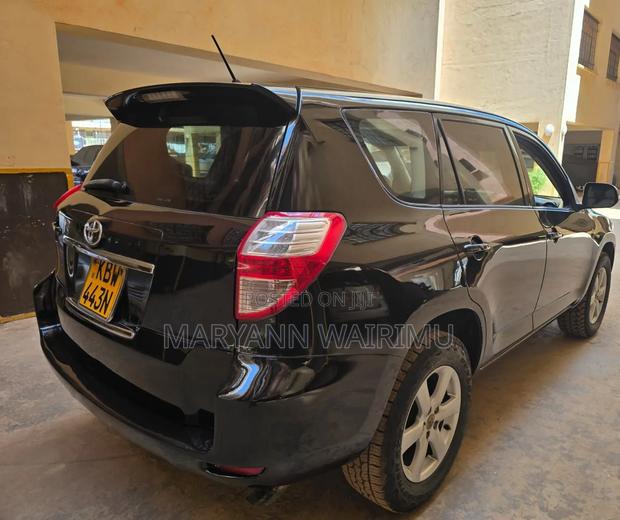 Toyota Vanguard 2007 Black